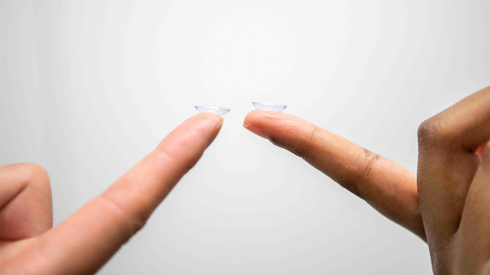 Contact lenses