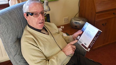 Blind veteran using Orcam MyEye device