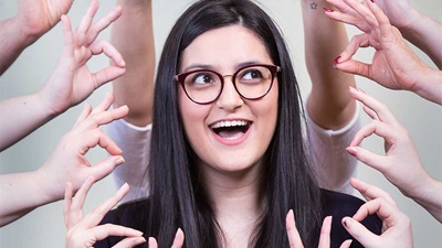 Specsavers sign language advert