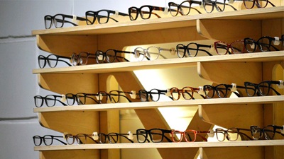 Rack of spectacles
