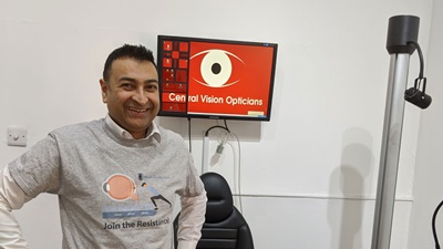 Bhavin Shah wearing myopia tshirt