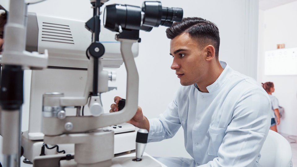 Supporting locum optometrists through a changing environment - Vimarsana News