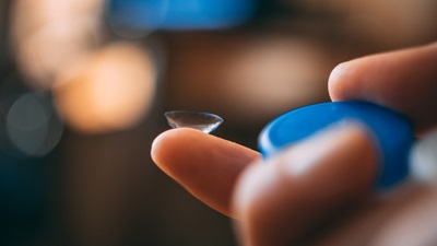 one contact lens