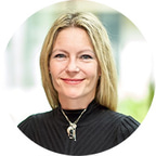 Dr Elizabeth Bartlam BSc (Hons) DOophsc FBDO (Hons) LVA