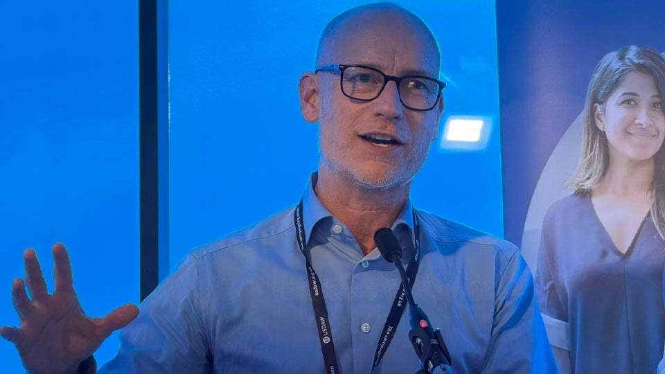 Stephen Kinnock, Minister of State for Care