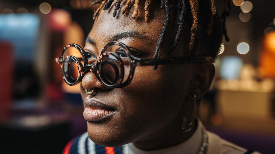 Spectacles at 100% Optical