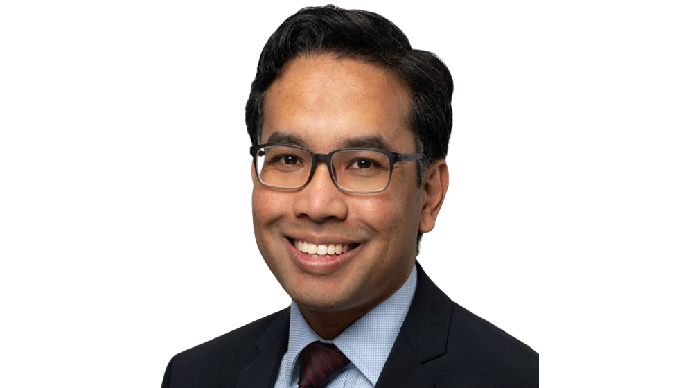 Luke Nicolson, consultant ophthalmic surgeon