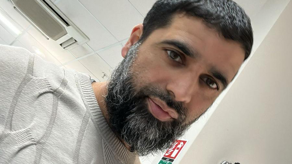 Hammad Mansoor, locum optometrist