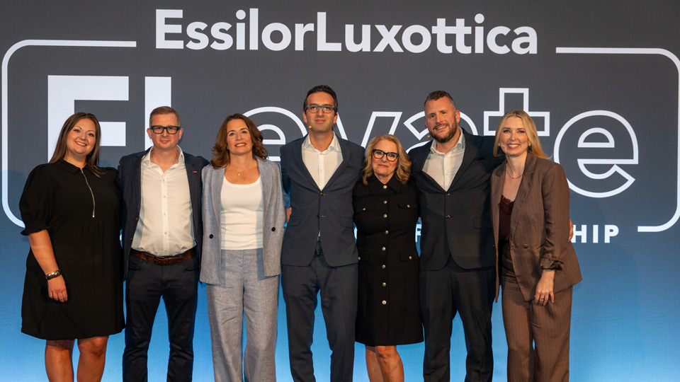 The presenters of the EssilorLuxottica partner programme line up on stage