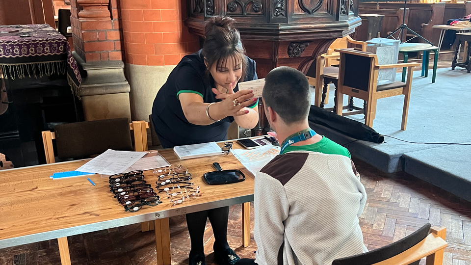 St Albans practices provide eye clinic for people experiencing homelessness