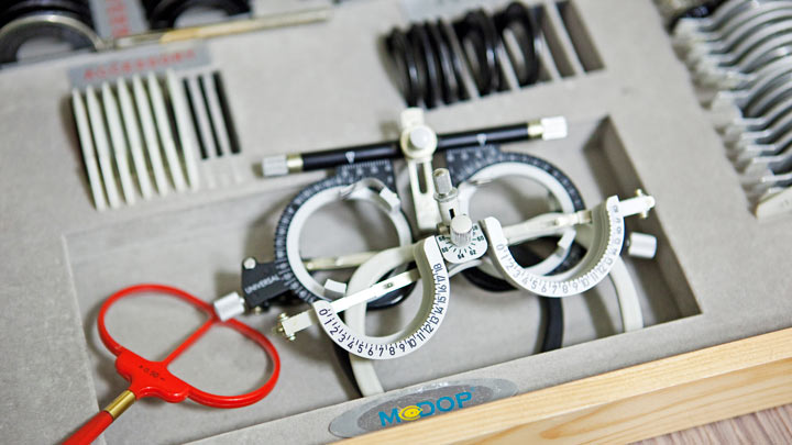 Sight test tools