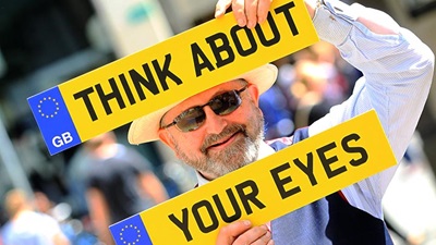 Essilor 'Think about your eyes campaign'