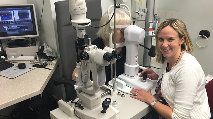 Sarah Farrant using the Medmont