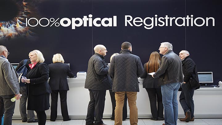 100 Optical% registration desk
