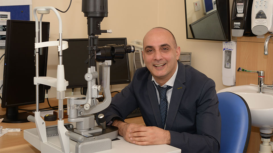 Dr Ali Poostchi 
