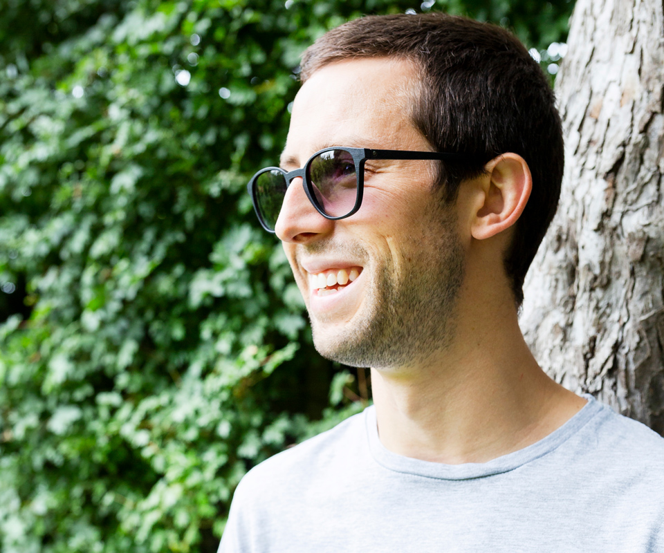 Alexander Sims Coral Eyewear