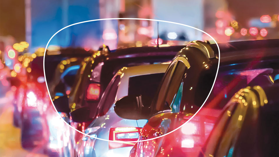 Crizal drive anti-reflective coating
