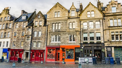 high street in Edinburgh