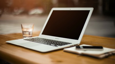mac laptop