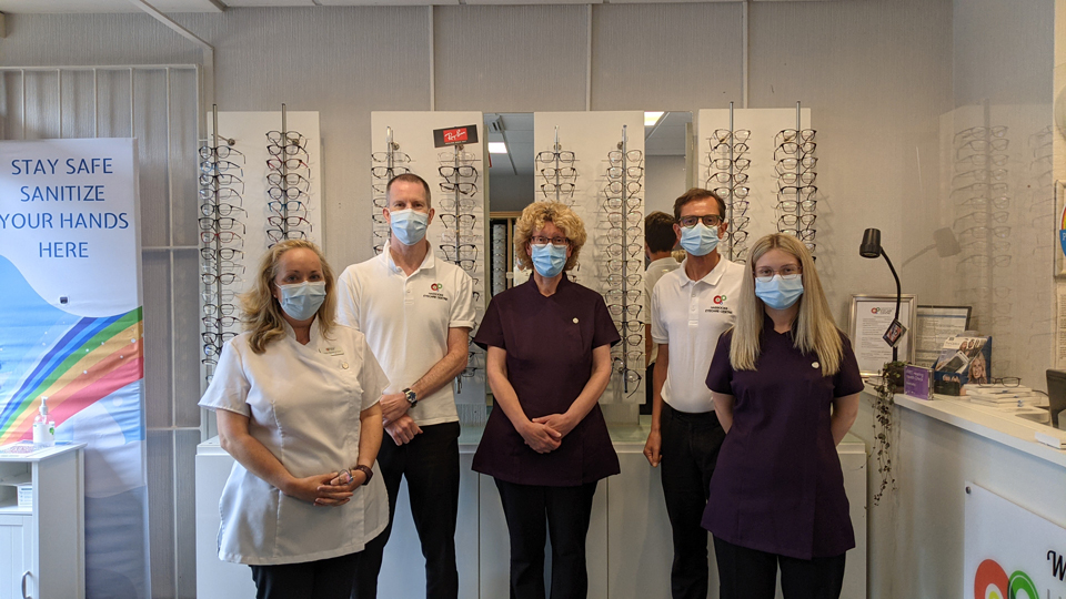 dispensing team