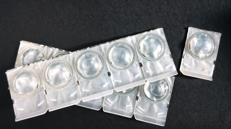 contact lens packets