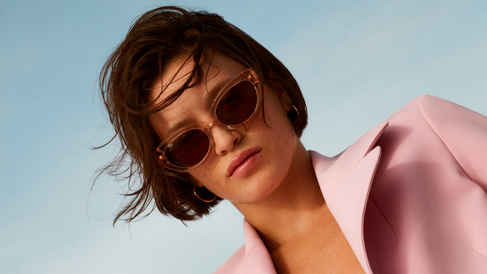 Scotch & Soda model wearing sunglasses