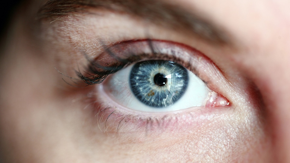 blue eye