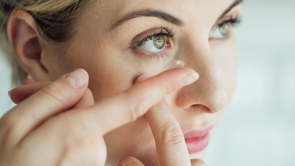 Contact near eye