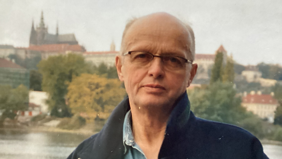 Obituary: Hamish Barbour - Vimarsana News