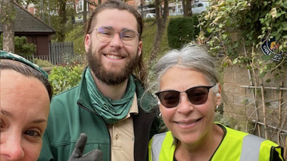 Ceri (left) with fellow volunteer Elaine and park ranger, Ed 