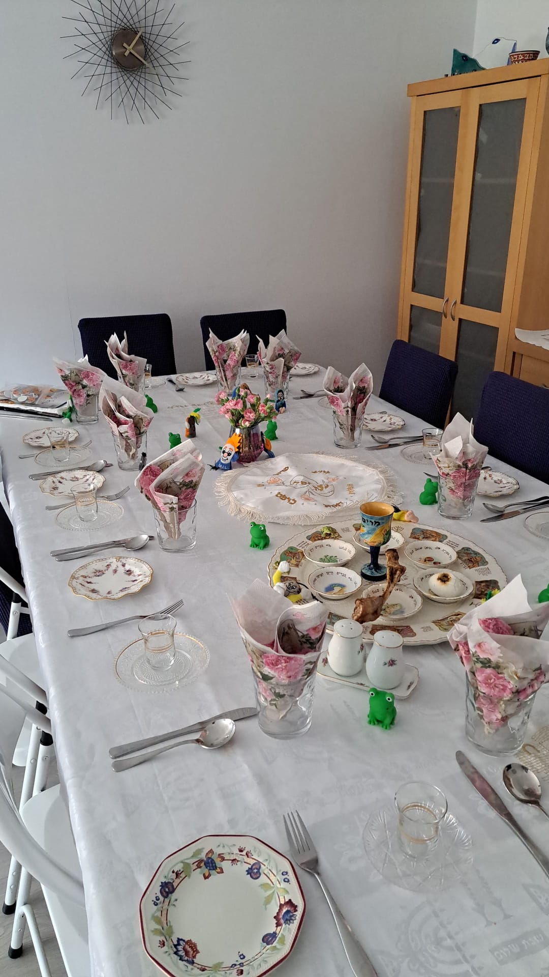 Ariella Seder table