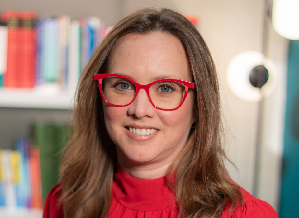 Head shot of Ceri Smith Jaynes