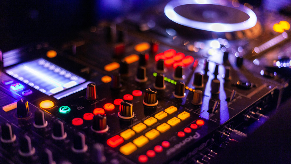 DJDecs