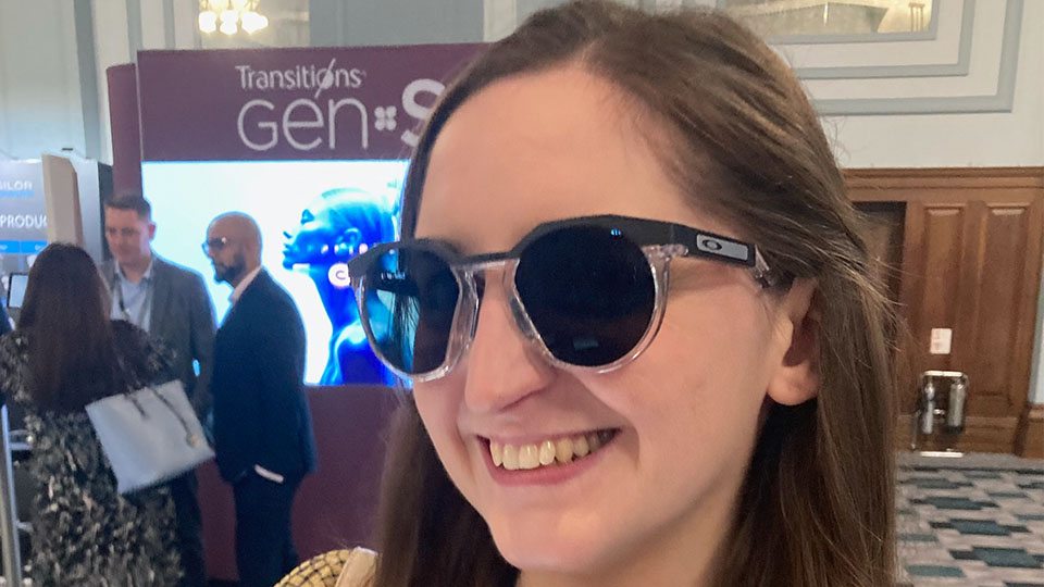 One of OT's female journalists wearing sunglasses at an event
